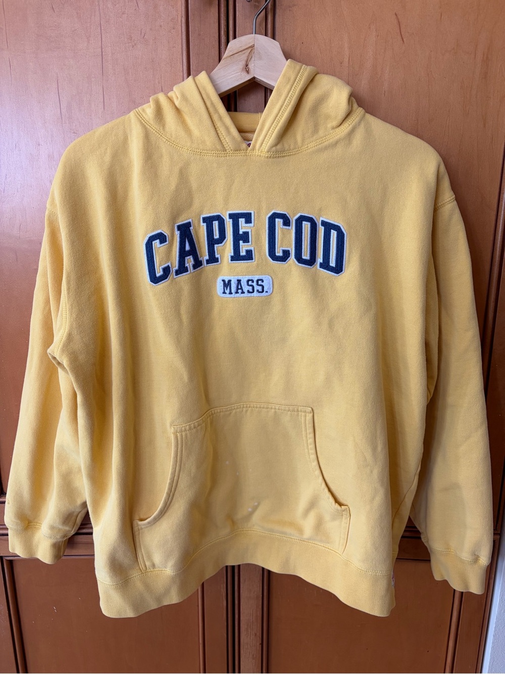 Cuffy’s Cape Cod Yellow Hoodie Sweatshirt Youth Unisex Sz L/16